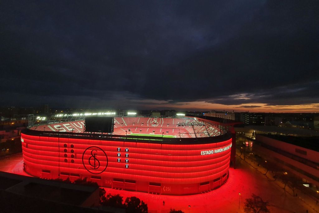 라몬 산체스 피즈후안 스타디움