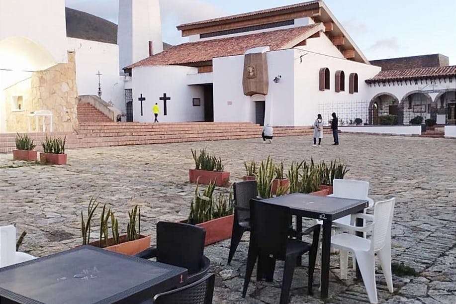 레스토랑 라 루아나가 위치한 과타비타의 중심지.