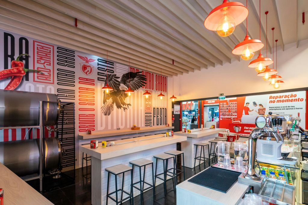 레드 스낵 카페