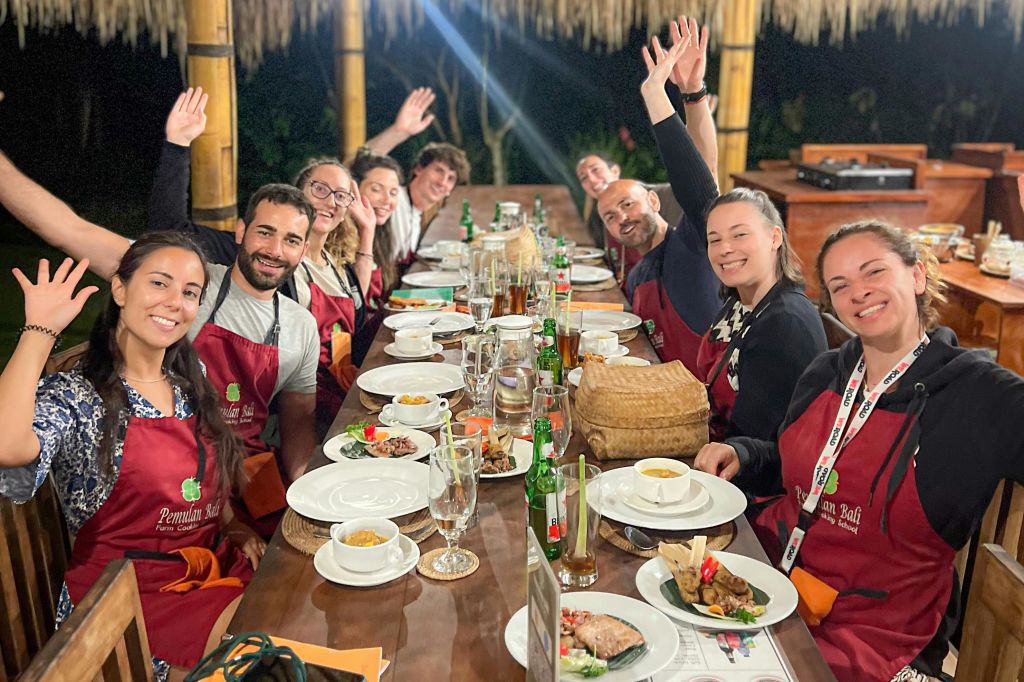 친구와 함께 즐거운 시간을 보내세요