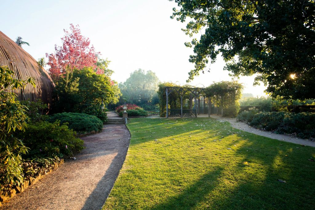 리폰 리 에스테이트 포멀 가든