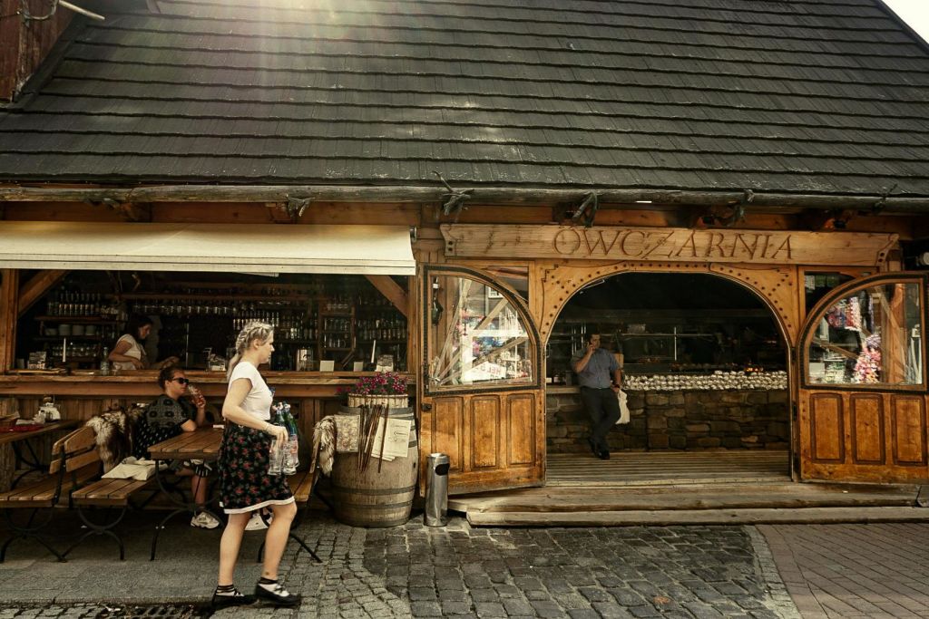 자코파네의 현지 레스토랑
