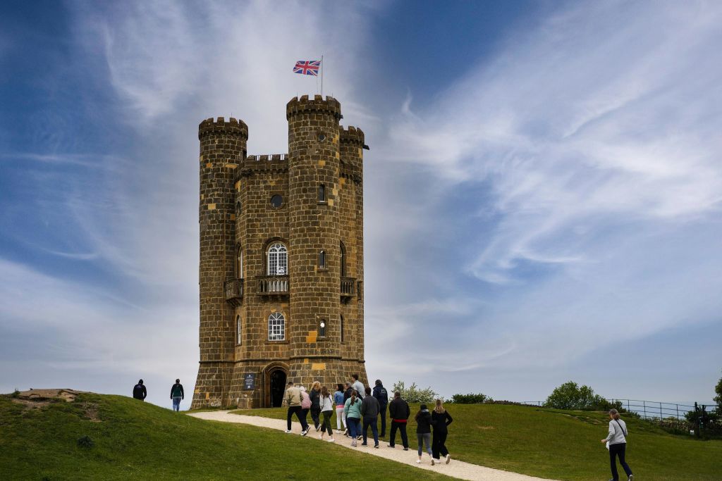 글래스턴베리 토어