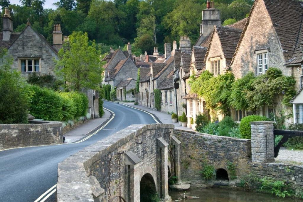 코츠월즈 빌리지