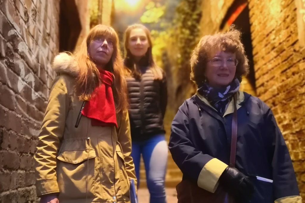 캐슬 계단을 따라 걷기