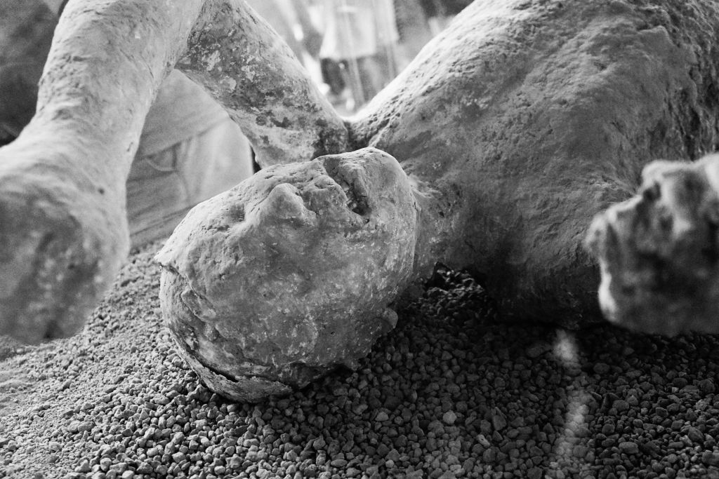 피해자의 석고 캐스트