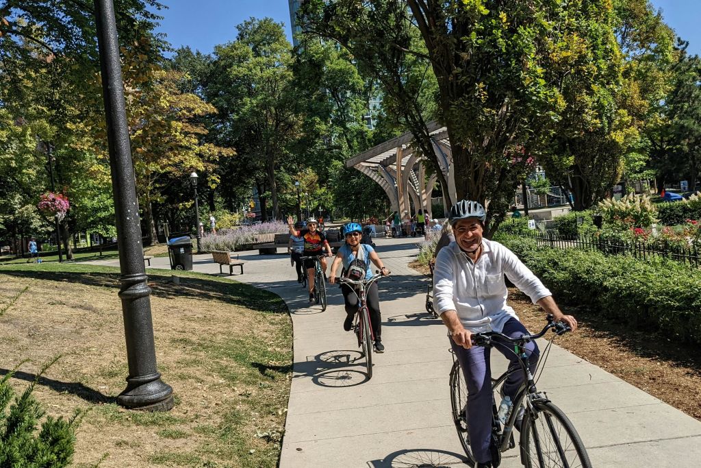 토론토 자전거 투어