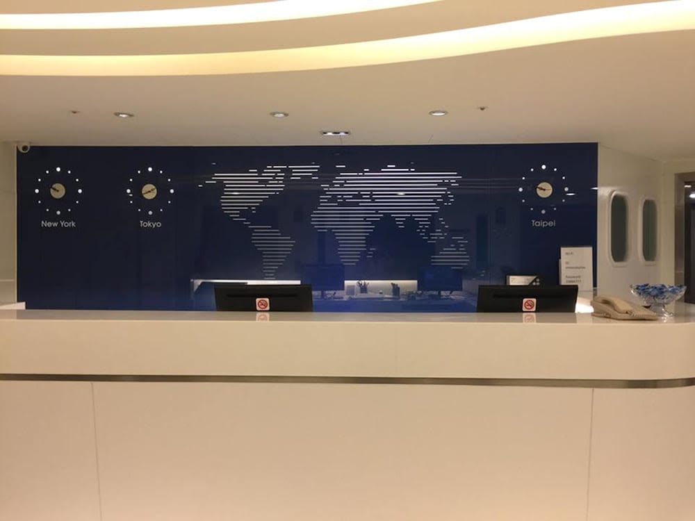 시먼 항공 호텔