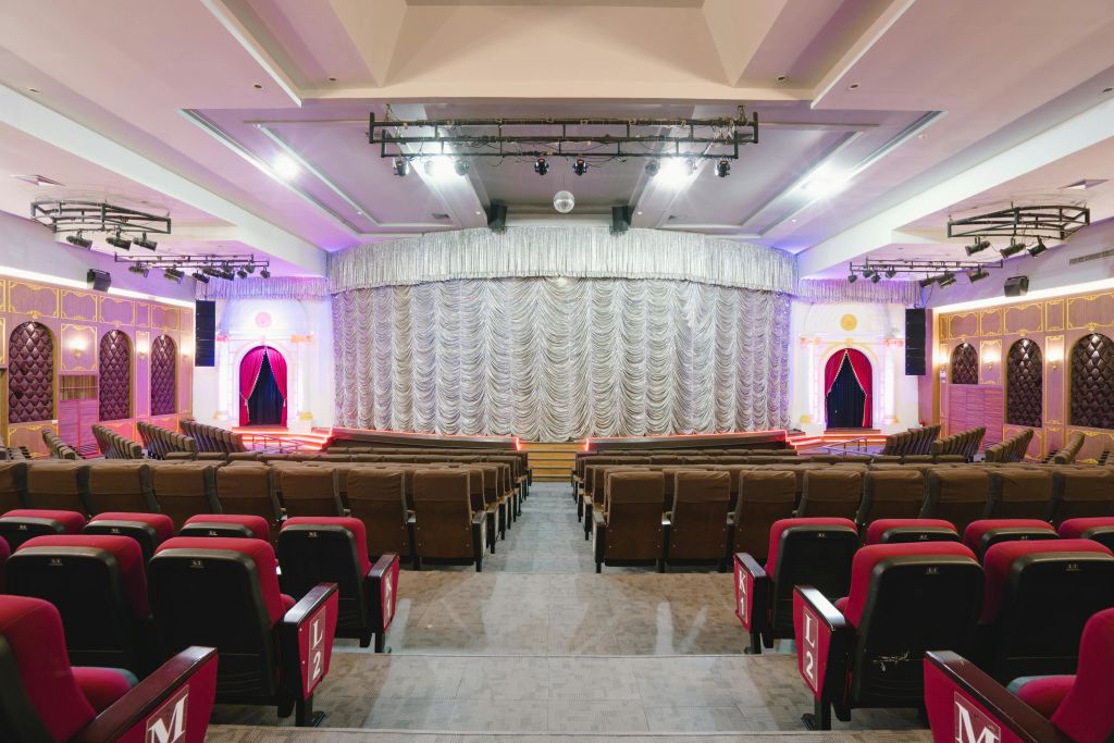 극장 내부 좌석