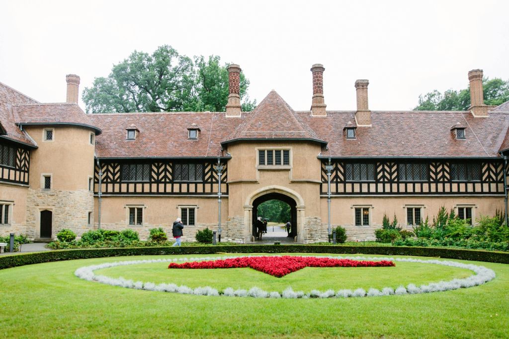 세실리엔호프 궁전