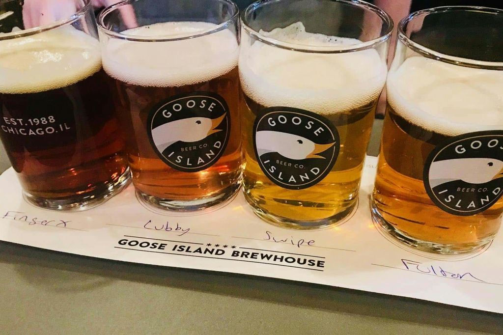 시카고의 명소를 둘러보는 도보 & 푸드 투어