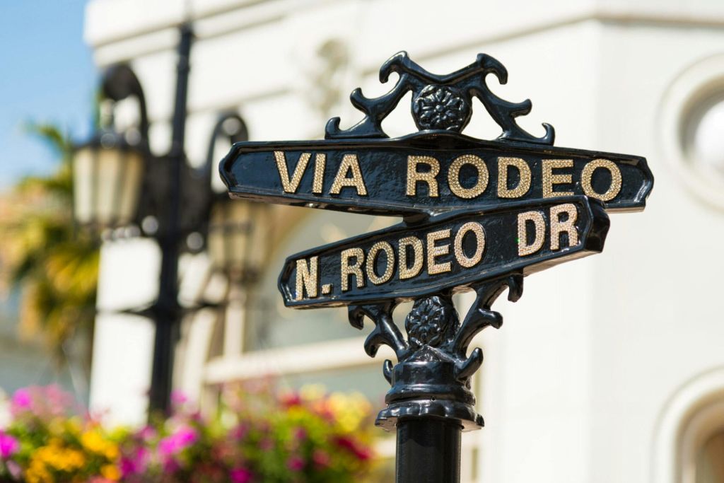 로데오 드라이브 경유