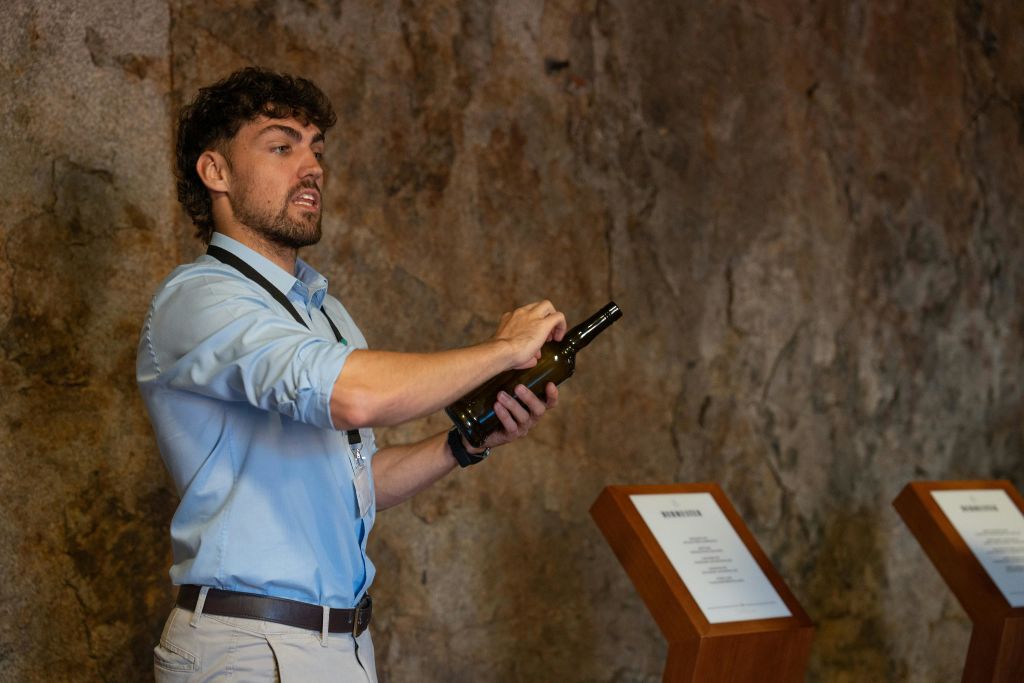 와인 저장고 방문하기