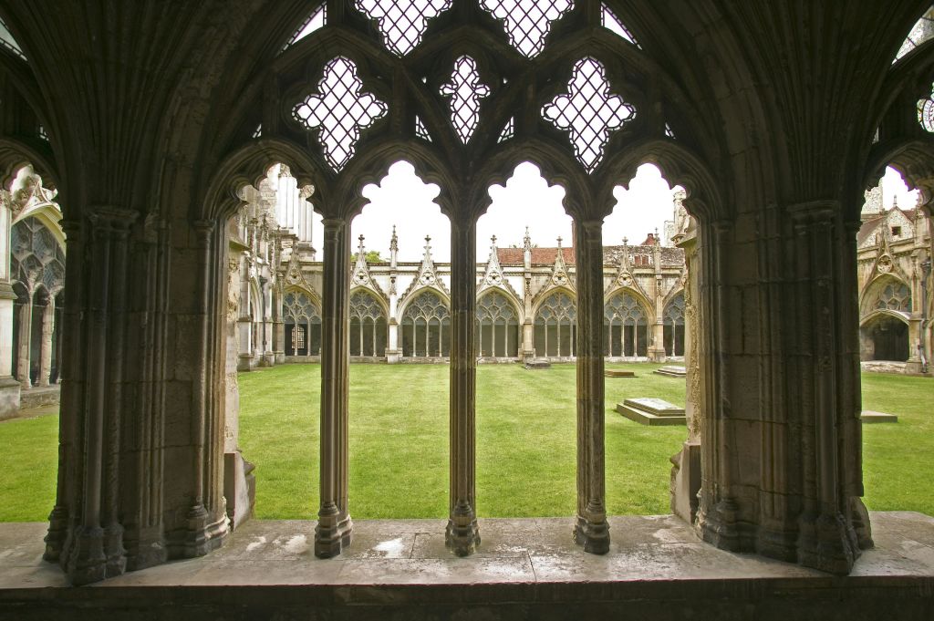 캔터베리 대성당 내부