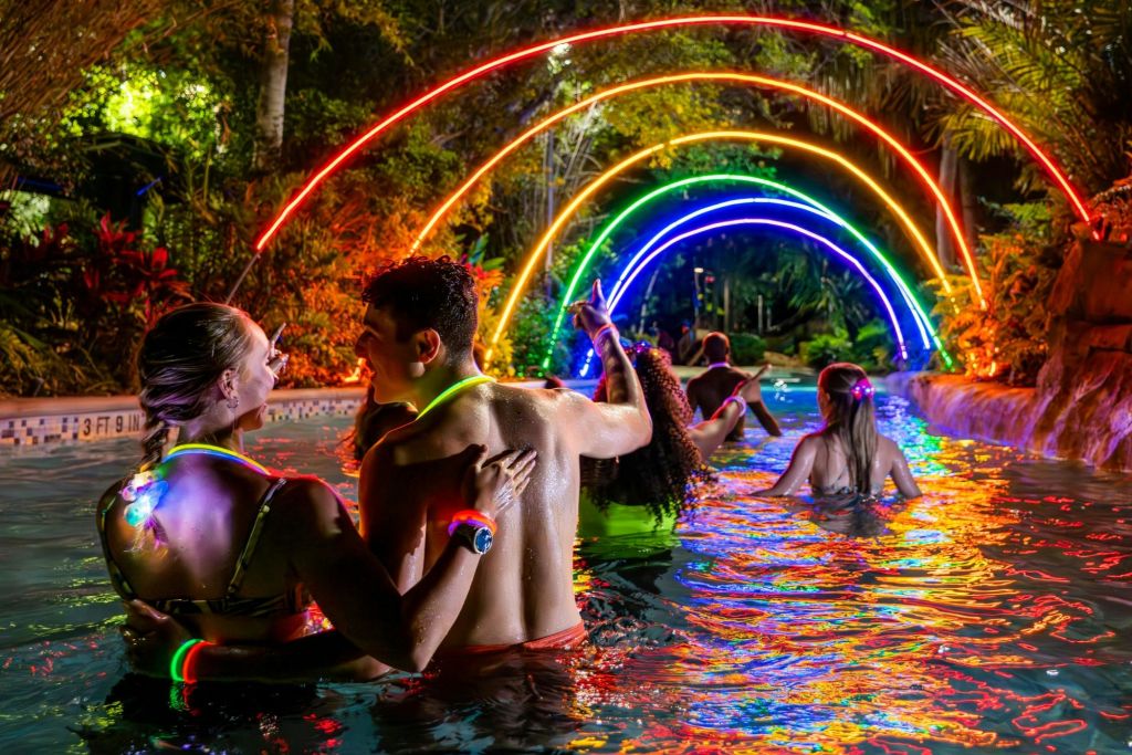AquaGlow: 올랜도 아쿠아티카의 애프터 아워 이벤트