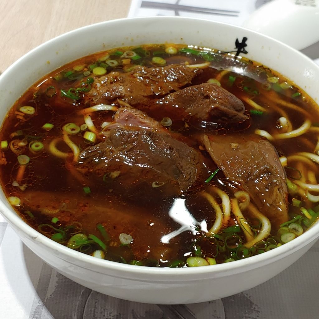 우공관우육면