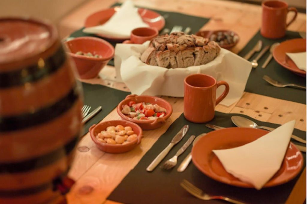 Associação Fado do Casto - 리스본에서 즐기는 저녁 식사와 파두