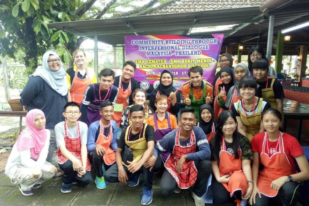 추억 그 이상의 추억을 남겨보세요. 여러분이 만든 요리를 음미해보세요.