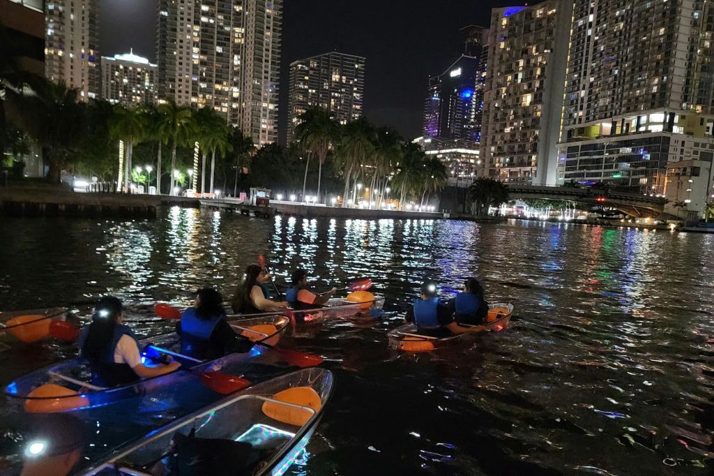 야간 조명 마이애미
