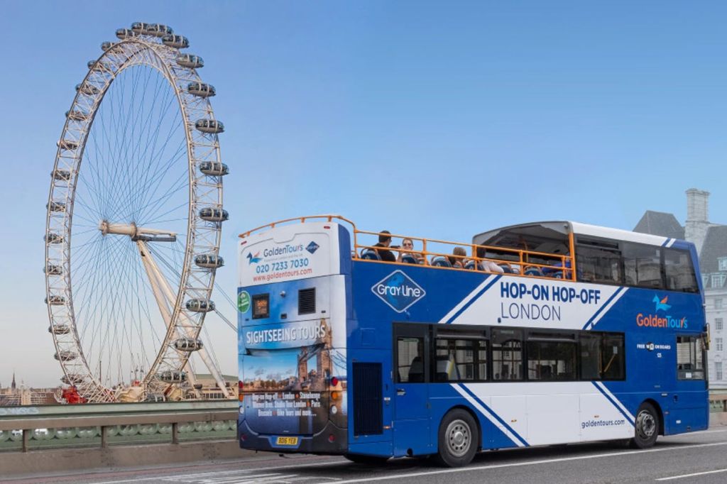 승하차 가능한 런던 버스