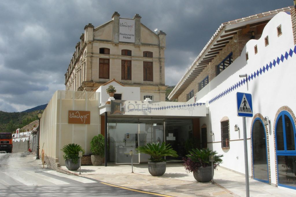 투어를 시작하시려면 여기서 뵙겠습니다.