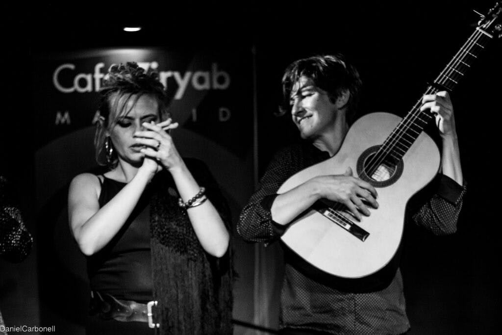 나이케 폰세와 안토니아 히메네스