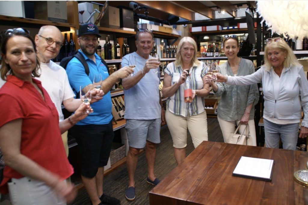 노스밴쿠버 조선소 식도락 투어