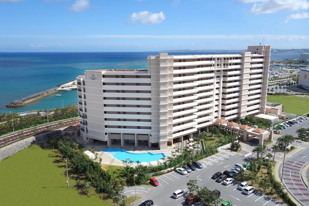 문 오션 기노완 호텔 앤 레지던스