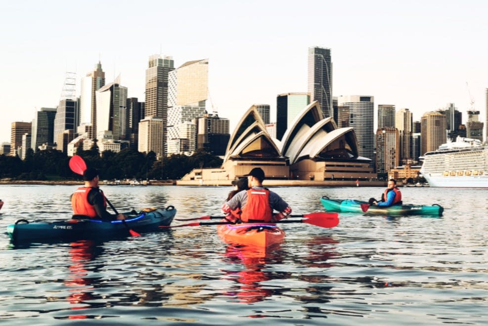 아침에 즐기는 시드니 항구 투어