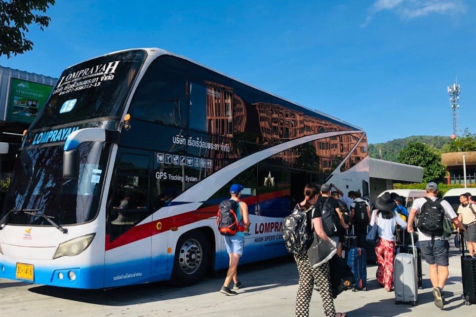 믿을 수 있고 적시에 출발할 수 있어 안심할 수 있습니다.