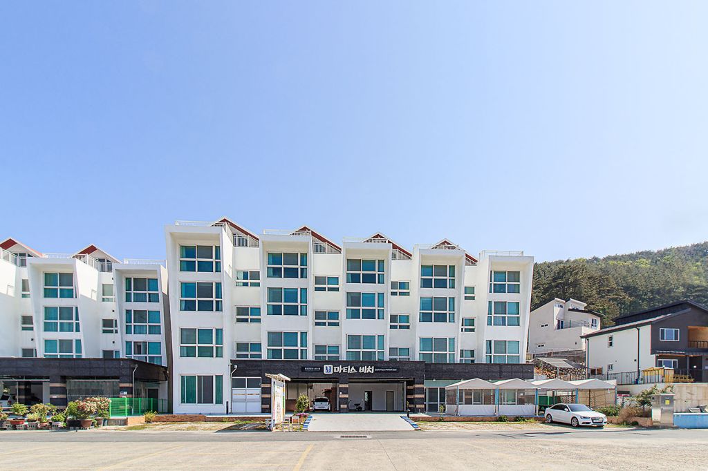통영 화이트비치펜션 이런 분들 추천해요 이미지