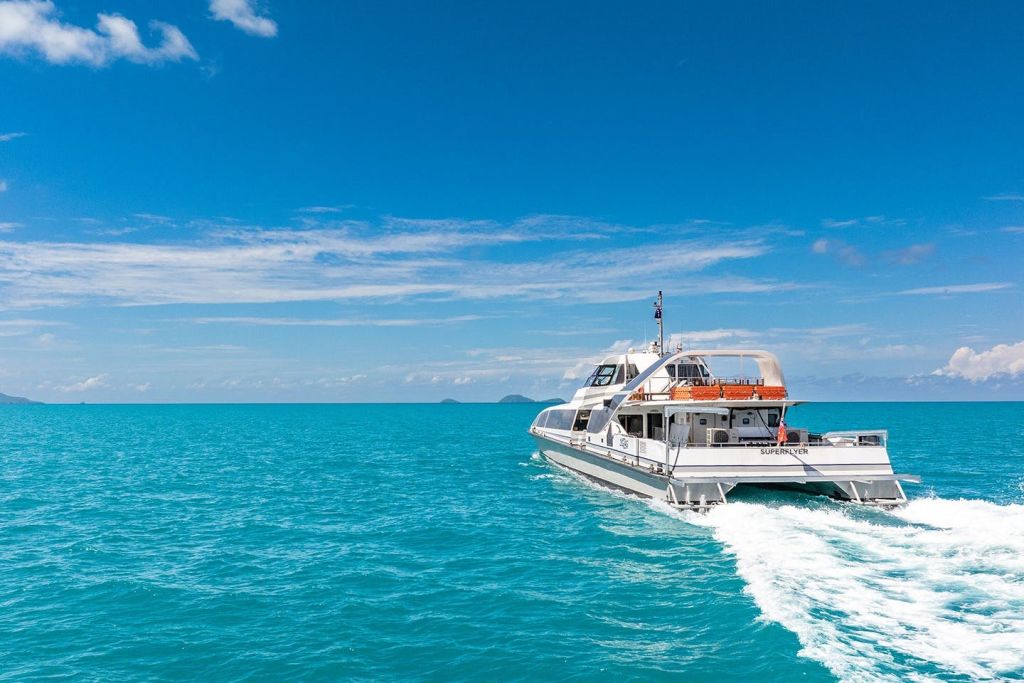 휘트선데이 섬으로 가는 길