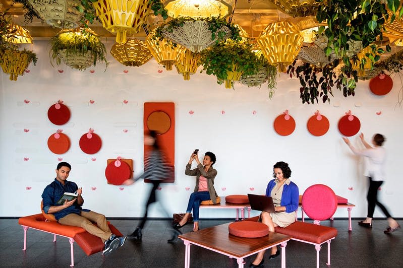 시카고 현대미술관의 사람들