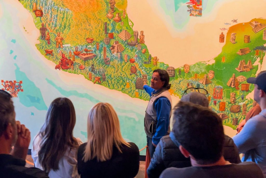 차풀테펙 성 + 인류학 박물관