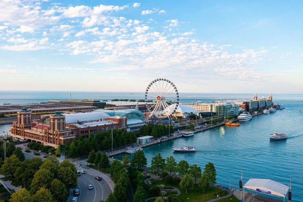 네이비 피어 센테니얼 룰렛