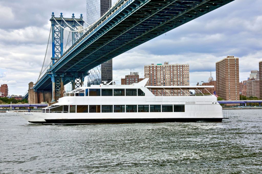 뉴욕 워터 크루즈