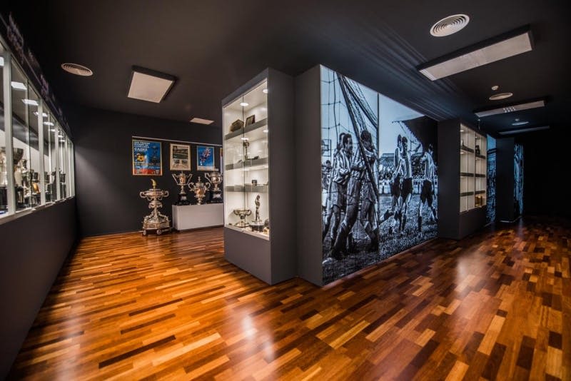 리카르도 사모라 유서 깊은 방