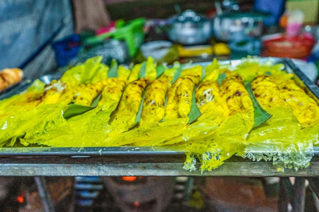 그런 다음 현지 레스토랑을 방문하여 반차에프, 크레페를 꼼꼼하게 제작할 것입니다.