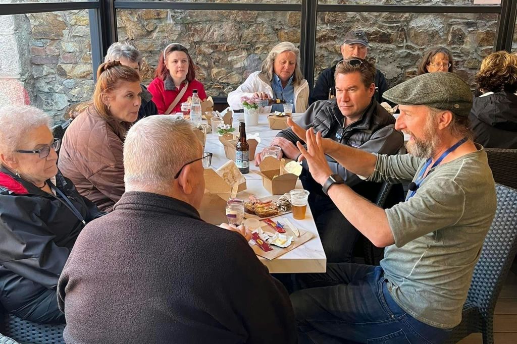 친구들과 함께 즐기는 해산물 & 맥주