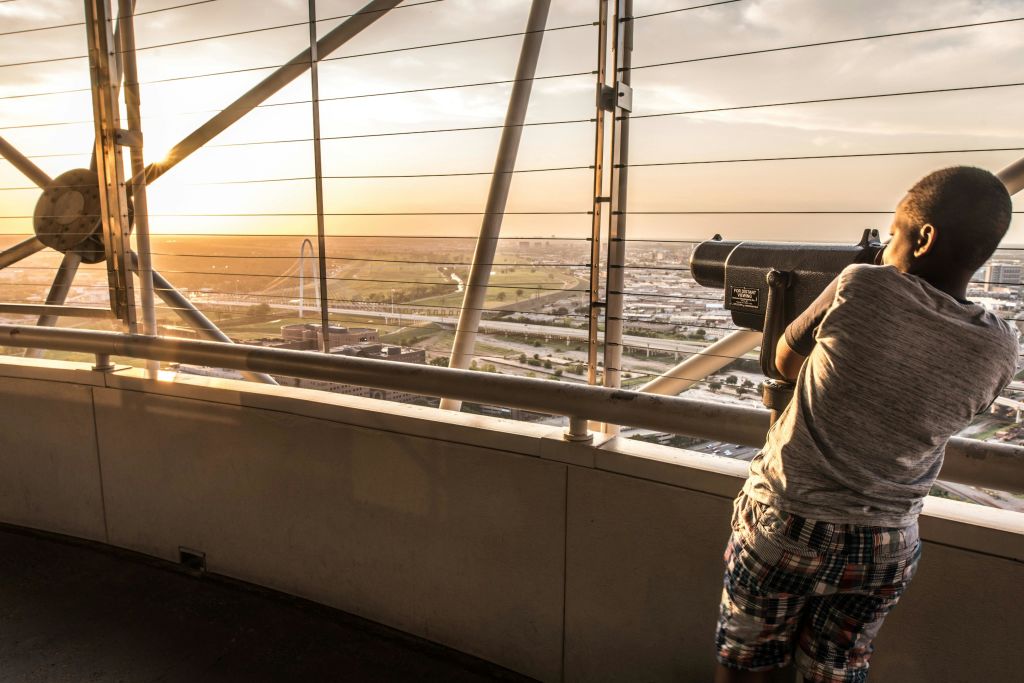 Free telescopes. 