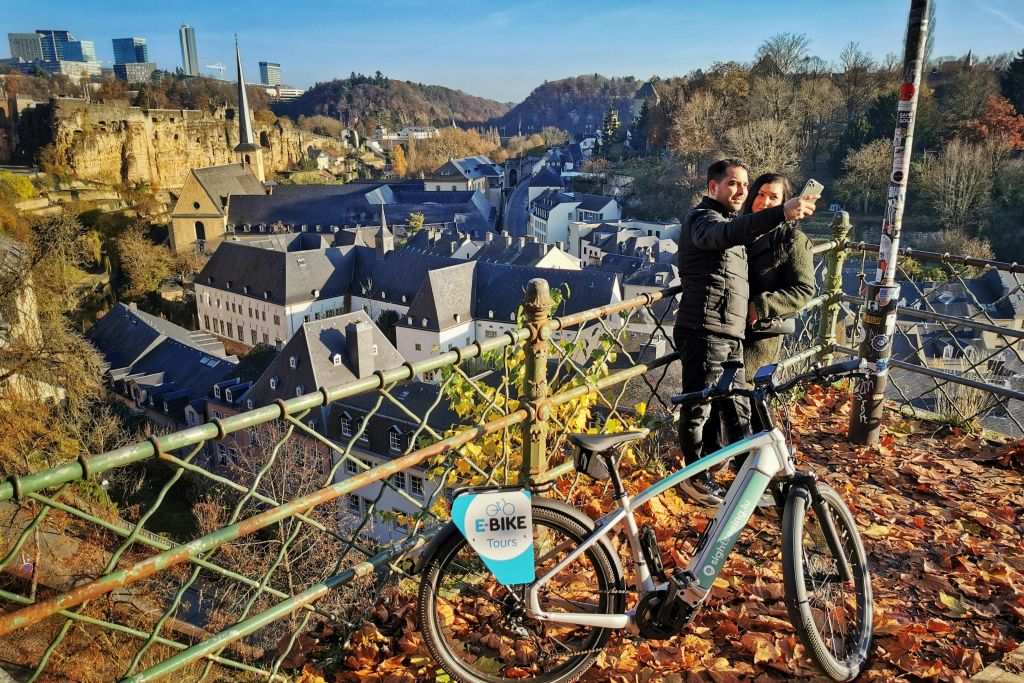 전동자전거 타기, 관광, 전동자전거 타고 둘러보기