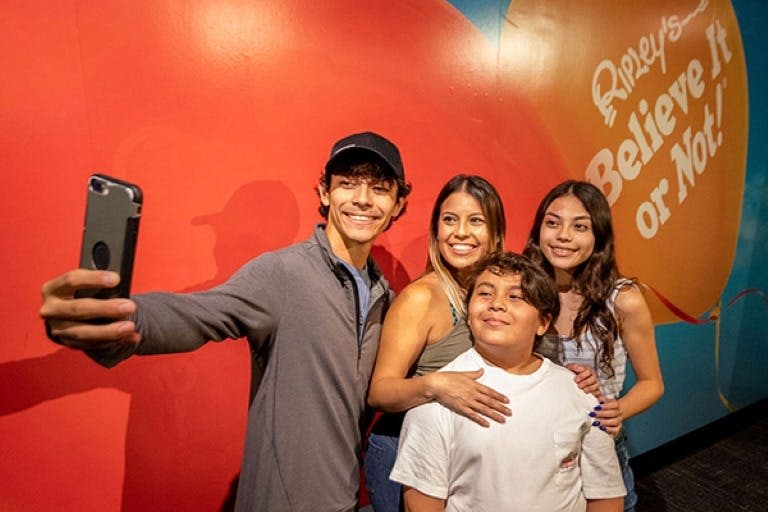 리플리의 믿거나 말거나! 5 어트랙션 패스 - 그랜드 프레리