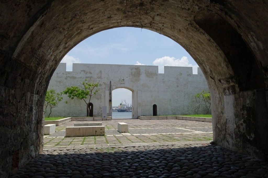 산후안데울루아