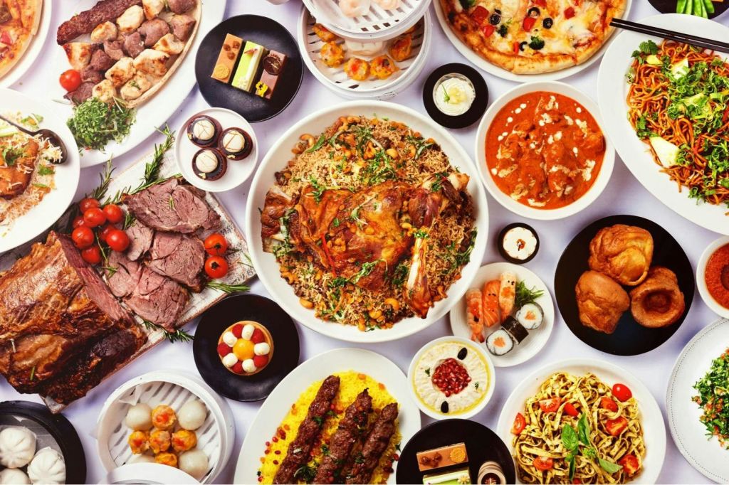 아틀란티스 더 팜 (Atlantis the Palm) 에서 즐기는 만화경 저녁 뷔페