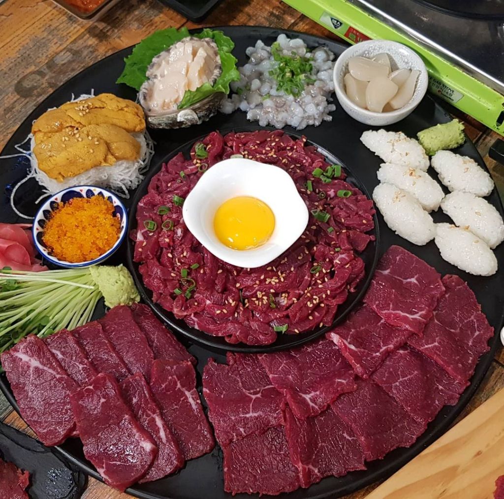 함평 육회 본점