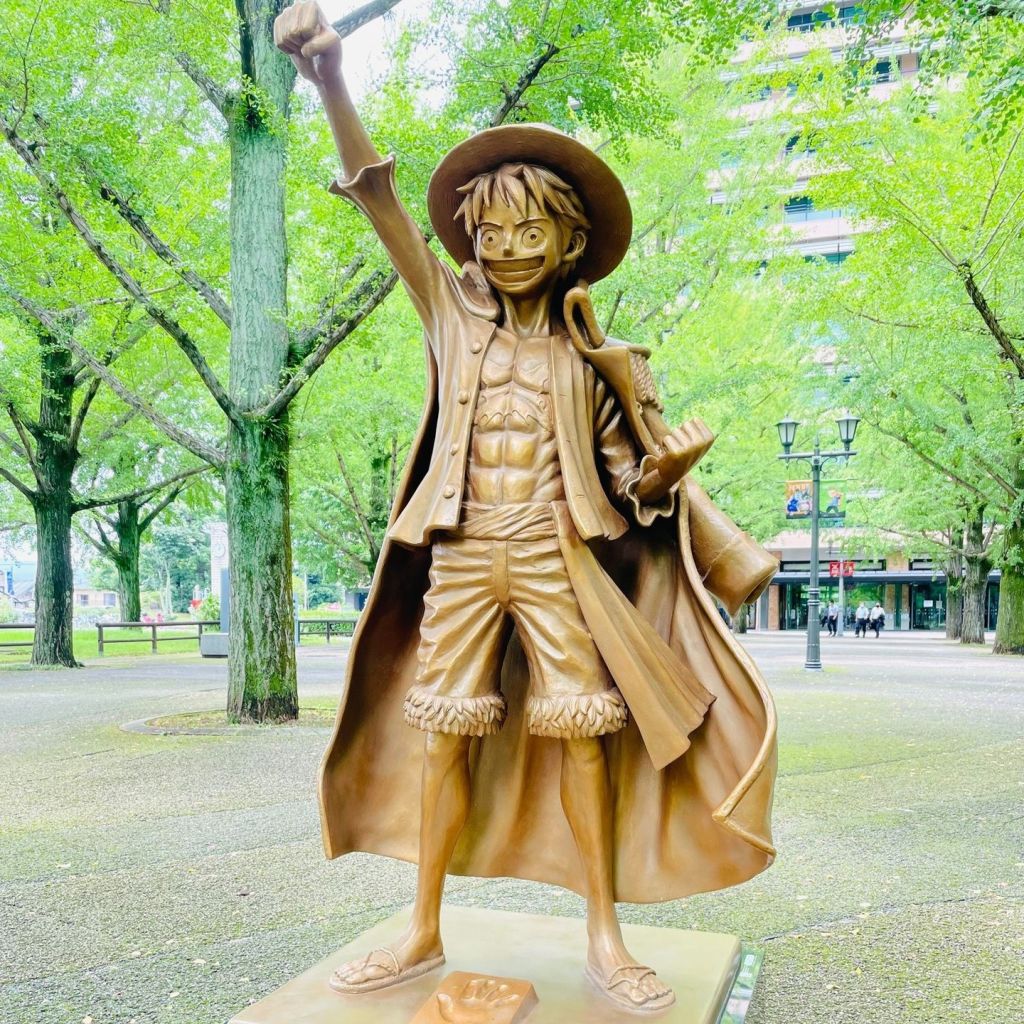 몽키 D. 루피 동상