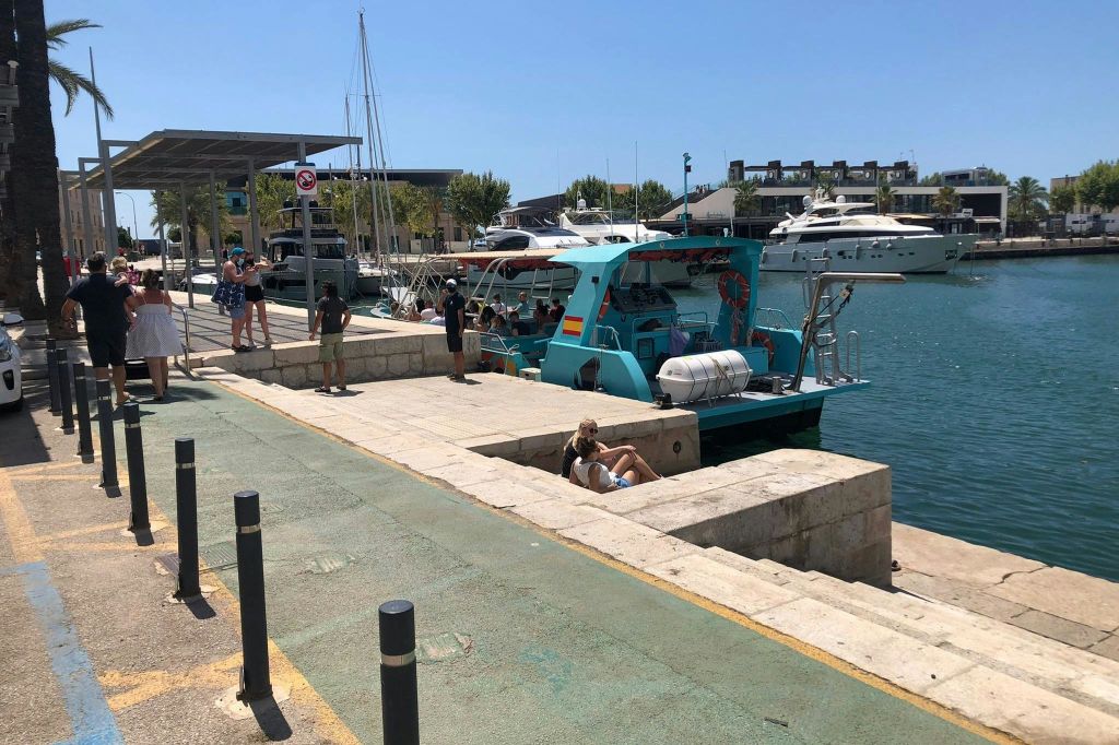 팔마 워프 (PALMA WHARF