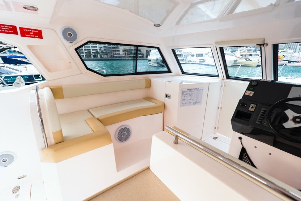 켄타우로스 헌장 - 36피트 요트 - 천둥