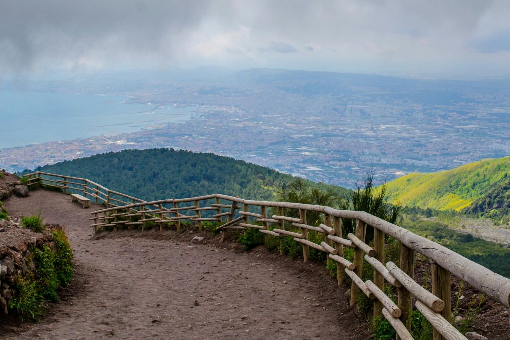 정상에 있는 도로