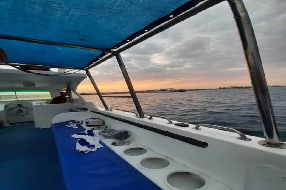 이나부다밥 해변에서 즐기는 스피드보트